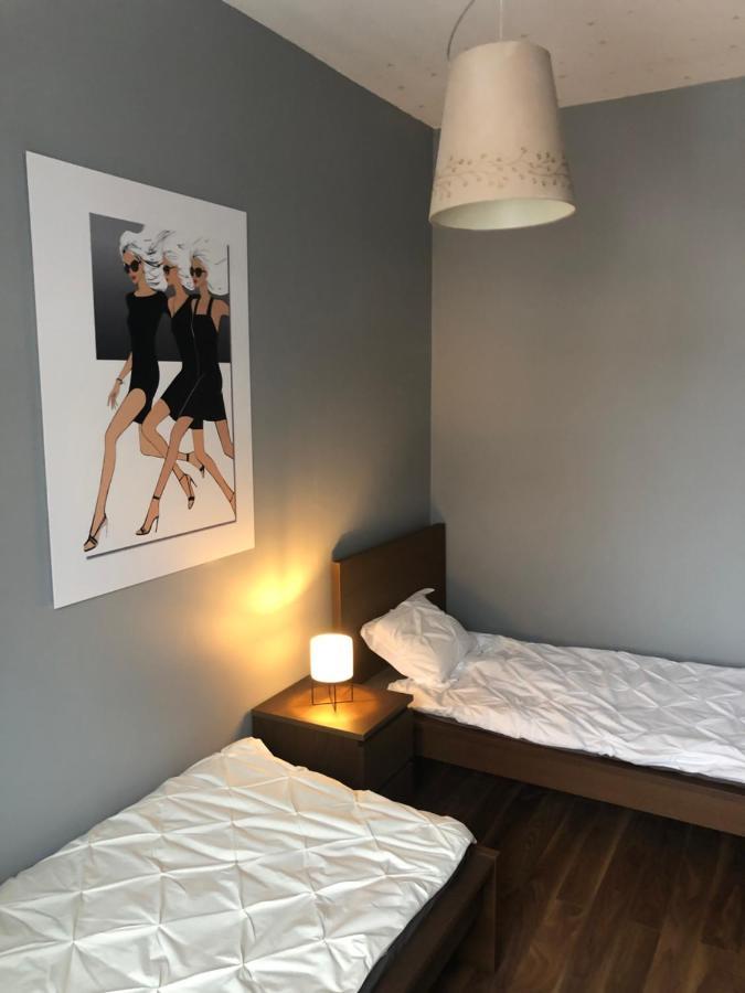 Piekarnia Apartamenty Manufaktura, Parking, Dostep Na Kod, Klima, 1-3 Pokoje, Prywatna Kamienica Łódź Eksteriør billede