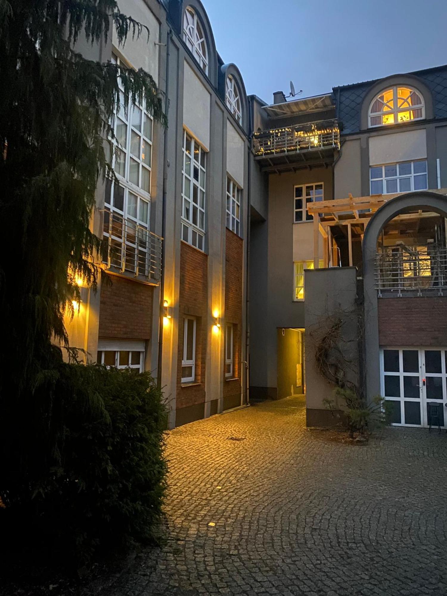 Piekarnia Apartamenty Manufaktura, Parking, Dostep Na Kod, Klima, 1-3 Pokoje, Prywatna Kamienica Łódź Eksteriør billede